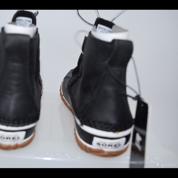 Sorel, ankle boots, waterproof, size 8 - Picture 4 of 7